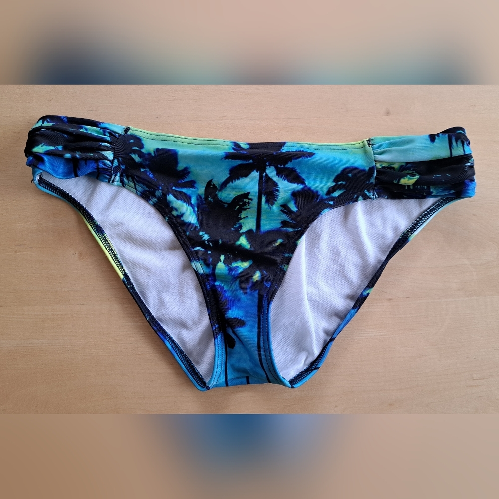 delia's blue and green palm tree bikini bottom